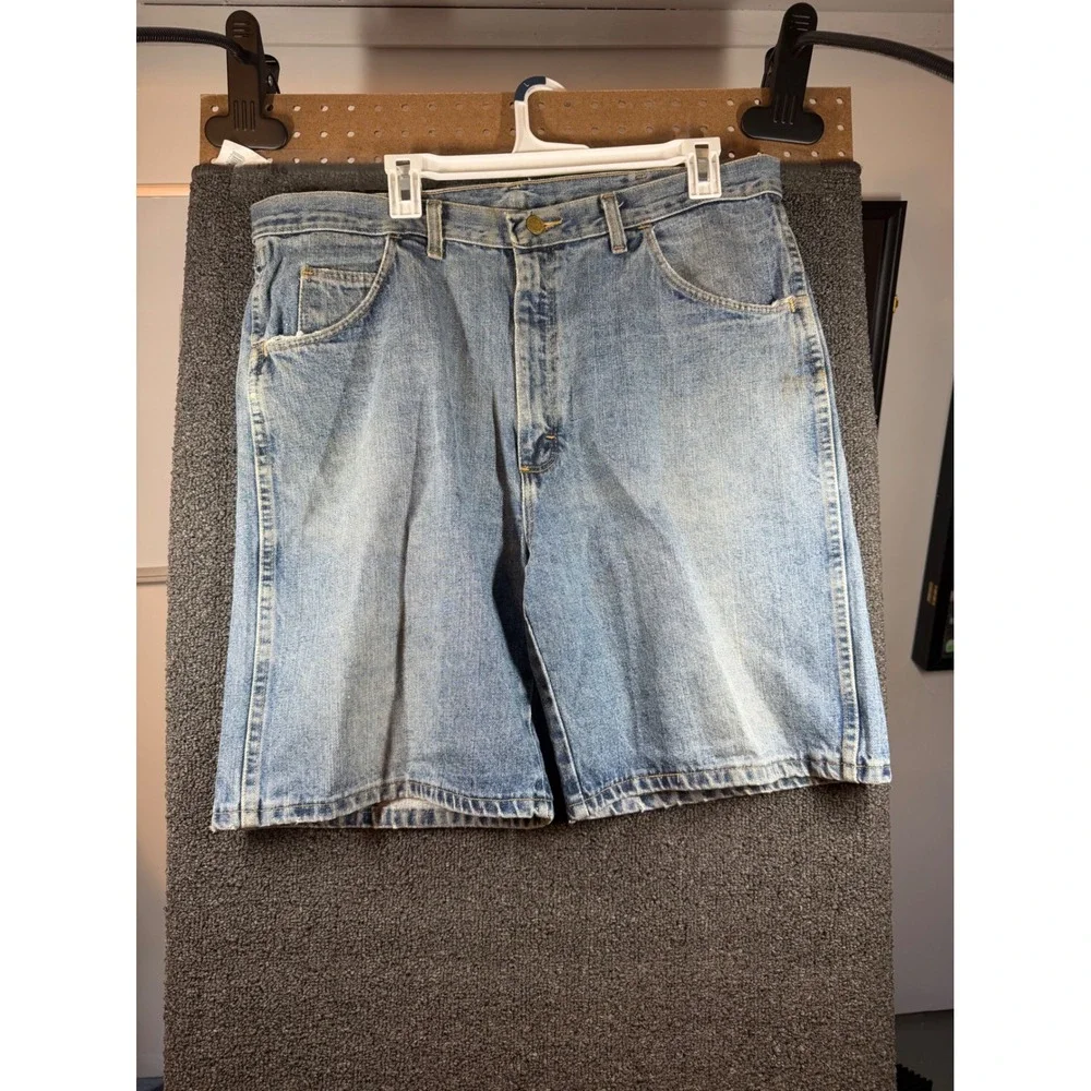 Wrangler Rugged Wear Denim Shorts Mens 34 Blue Light Wash Outdoor Jean Shorts